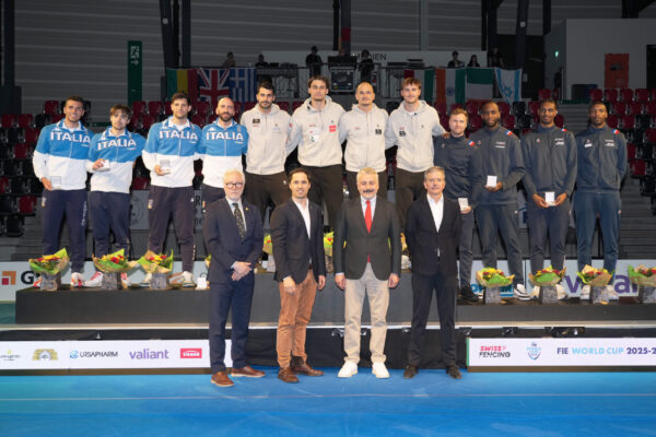 LPG09612 Bern 22-24 May 2026
World Cup - Men’s Epee
In photo: Medal Ceremony Men’s Team Epee
1st SWITZERLAND
2nd ITALY
3rd FRANCE
Photo Luca Pagliaricci/Bizzi Team FIE